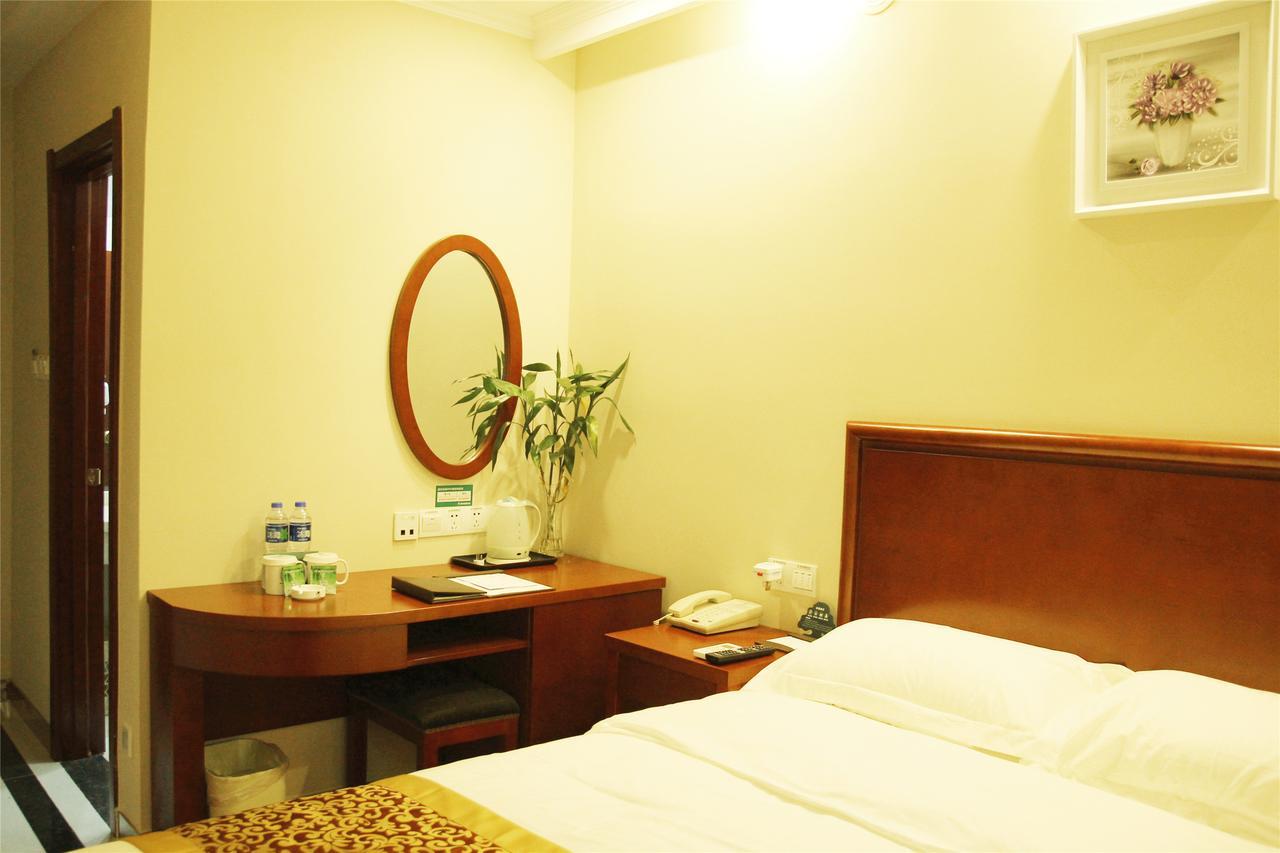 Greentree Inn Taizhou New District Hospital Of People' S Hospital Mingliu Express Hotel Extérieur photo